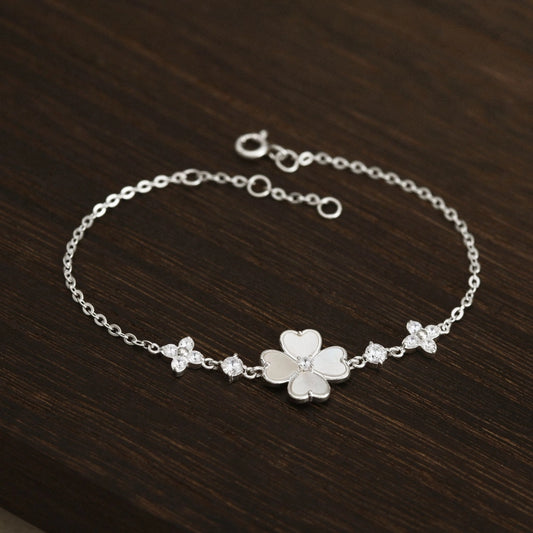 925 Sterling Silver Four-Leaf Clover Heart Bracelet with Mother-of-Pearl - VYB75