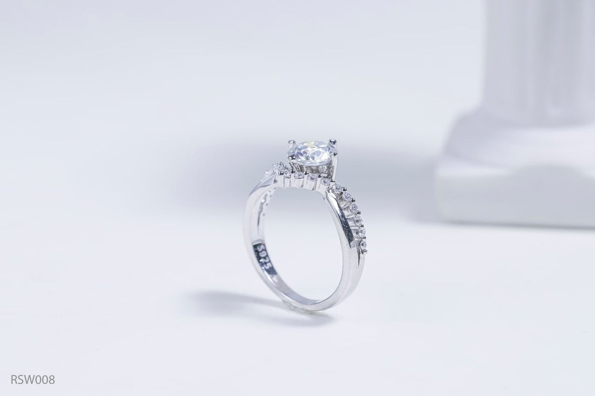 Women's silver ring plated with white gold, set with Moissanite stone RSW008