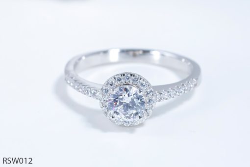 Women's silver ring plated with white gold, set with Moissanite stone RSW012